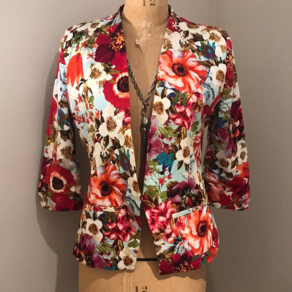 Orb flowered cotton blazer
